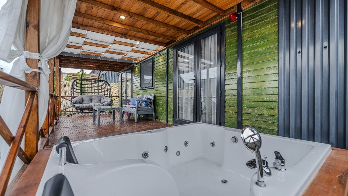 Standard Room with Pool image 5