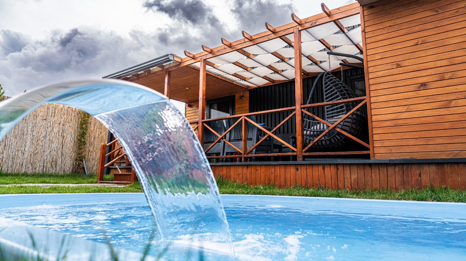 Deluxe Room With Pool